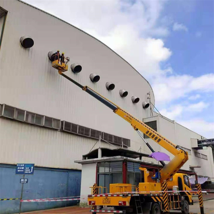 莆田高空作业车出租服务：专业广告牌安装解决方案